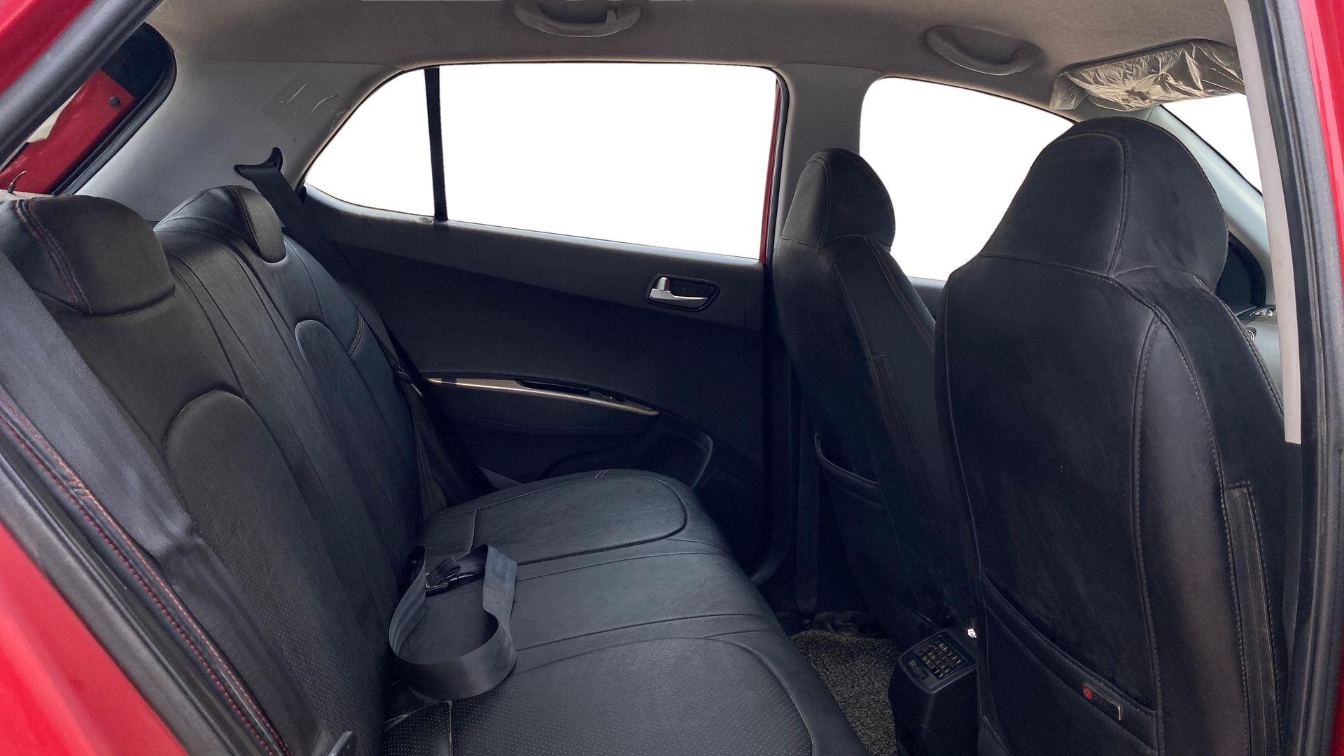 View 2019 Hyundai Grand i10 Sportz 1.2 Kappa VTVT Dual Tone Image 34 Used 2019 Hyundai Grand i10 Sportz 1.2 Kappa VTVT Dual Tone Image 34