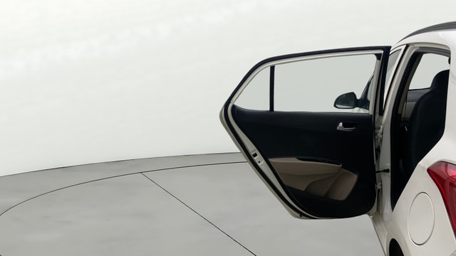 View Hyundai Grand i10 Image 22 Used Hyundai Grand i10 Image 22