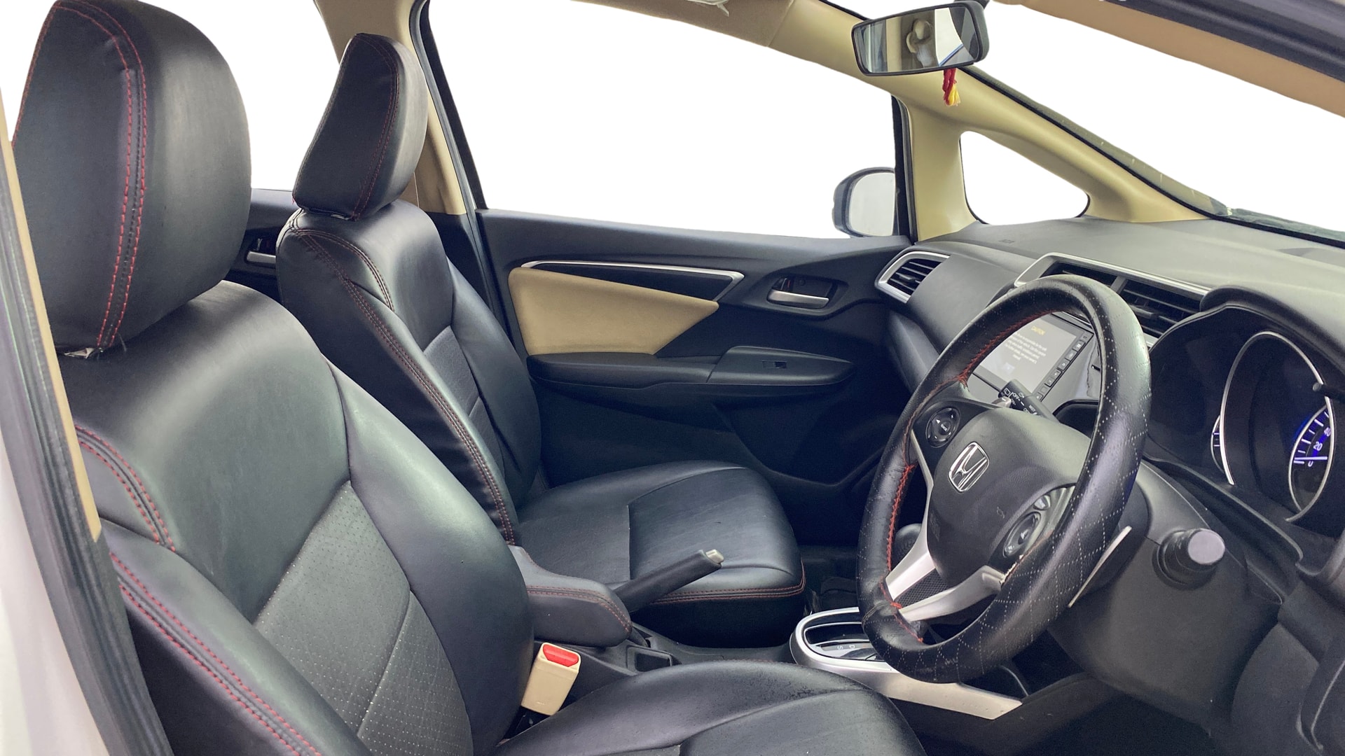 View 2019 Honda Jazz E MT Diesel Image 18 Used 2019 Honda Jazz E MT Diesel Image 18