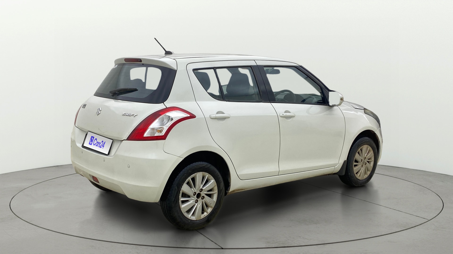 View 2017 Maruti Suzuki 1000 Base Variant Image 43 Used 2017 Maruti Suzuki 1000 Base Variant Image 43