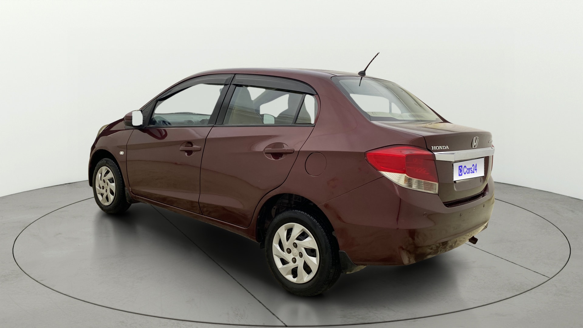View 2015 Honda Amaze E MT Petrol BS IV Image 2 Used 2015 Honda Amaze E MT Petrol BS IV Image 2