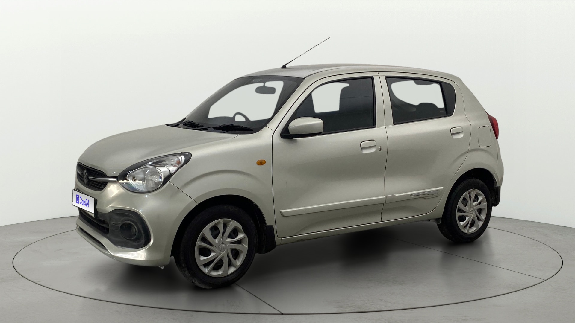 View 2022 Maruti Suzuki 1000 Base Variant Image 35 Used 2022 Maruti Suzuki 1000 Base Variant Image 35