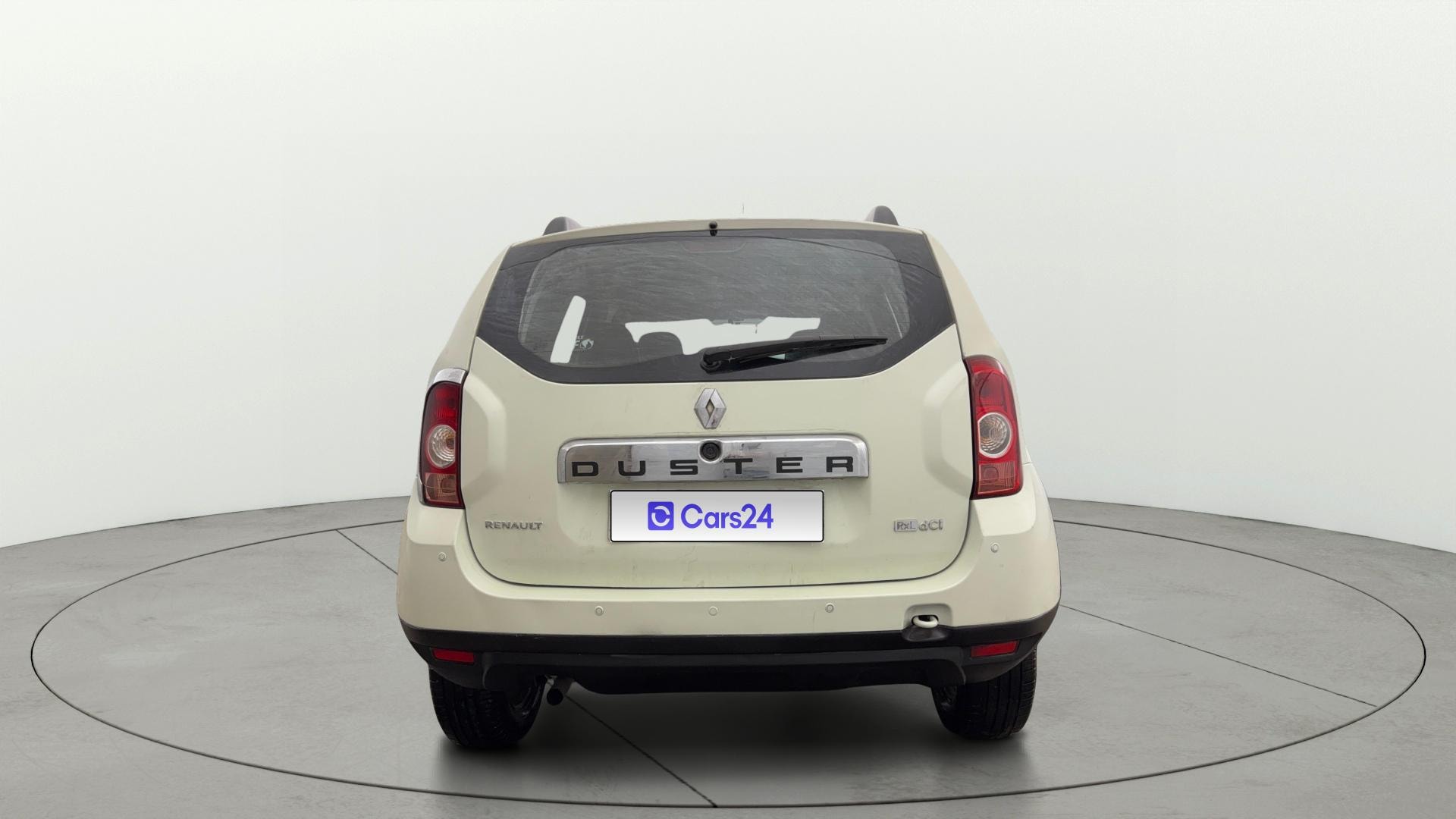 View 2016 Renault Duster Diesel 110PS RXZ AMT Image 38 Used 2016 Renault Duster Diesel 110PS RXZ AMT Image 38