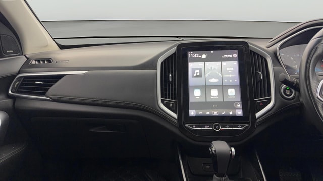 View MG Hector Image 18 Used MG Hector Image 18