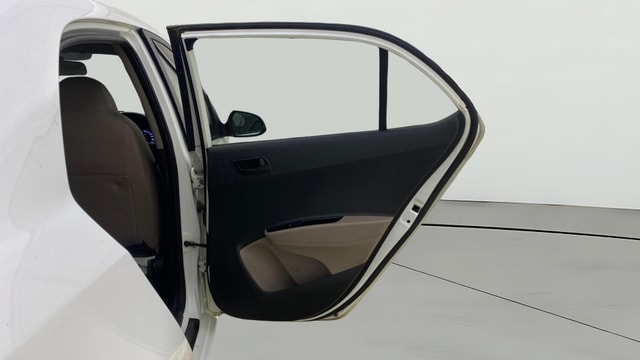 View Hyundai Xcent Image 7 Used Hyundai Xcent Image 7