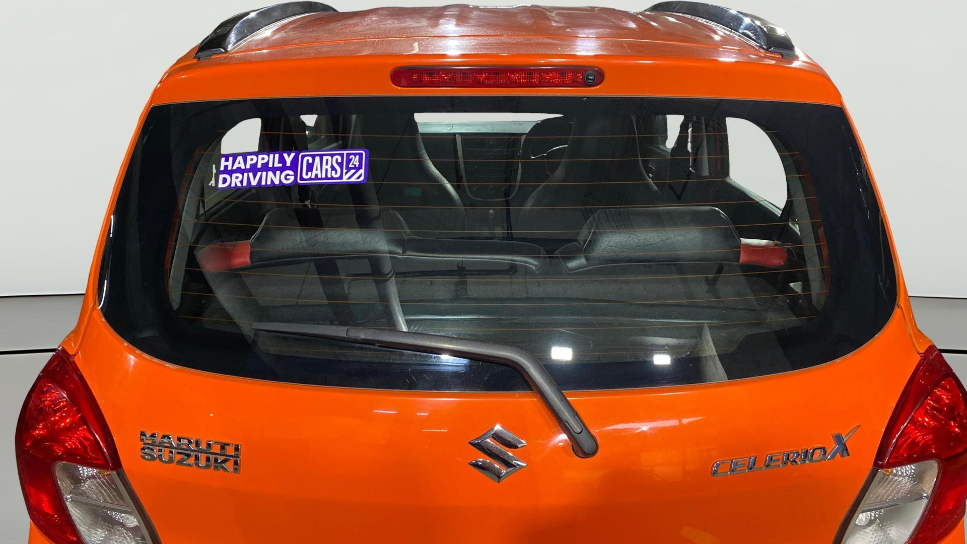 View 2018 Maruti Suzuki 1000 Base Variant Image 4 Used 2018 Maruti Suzuki 1000 Base Variant Image 4