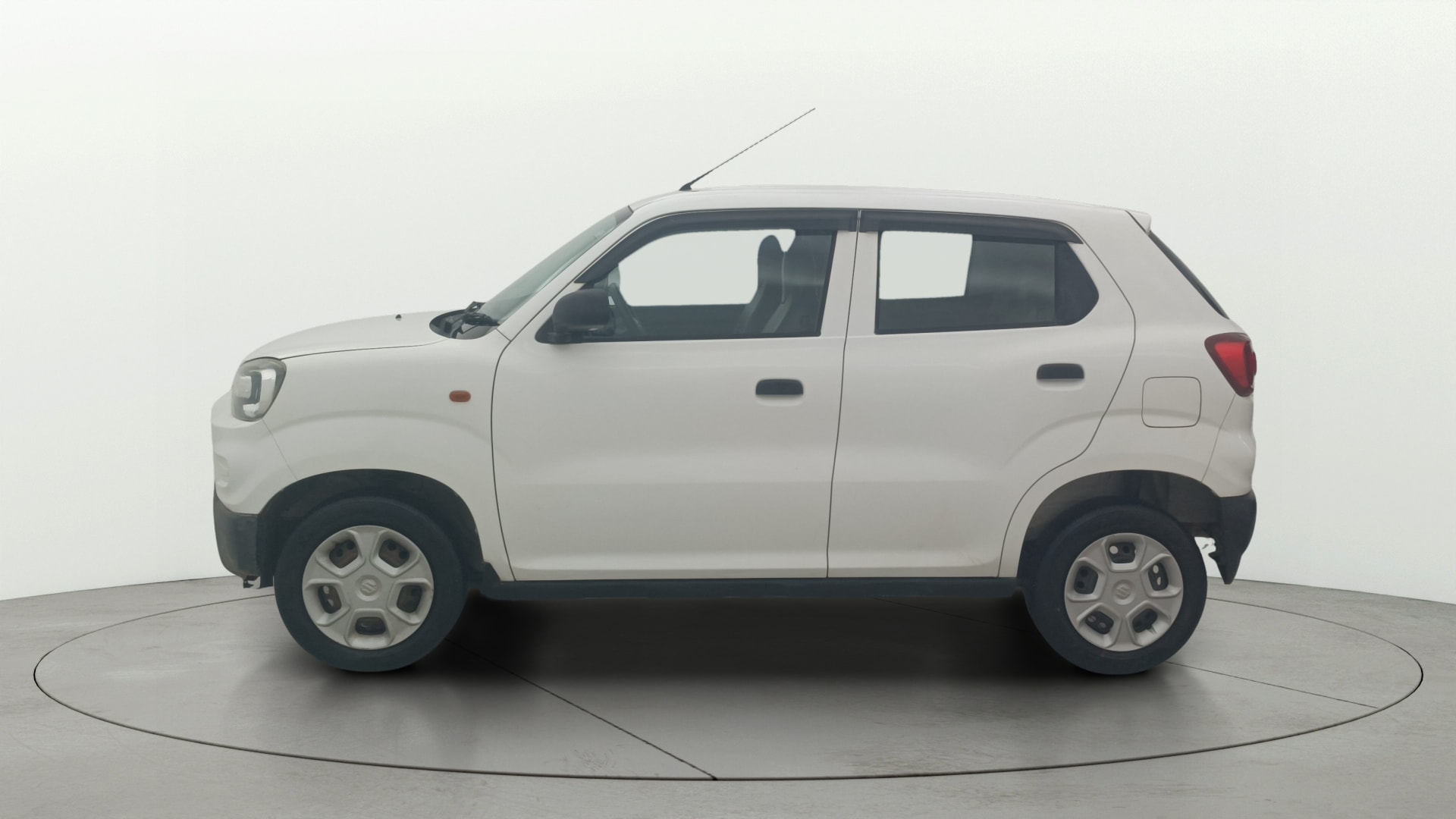 Used 2022 Maruti Suzuki 1000 Used 2022 Maruti Suzuki 1000