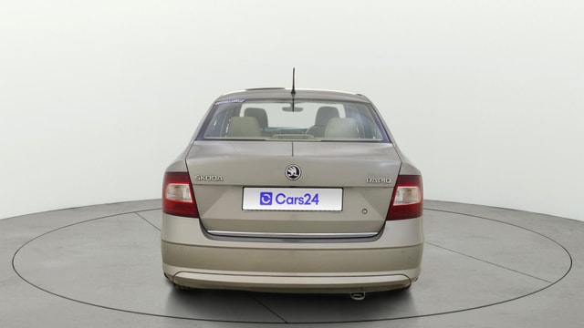 View Skoda Rapid Image 39 Used Skoda Rapid Image 39