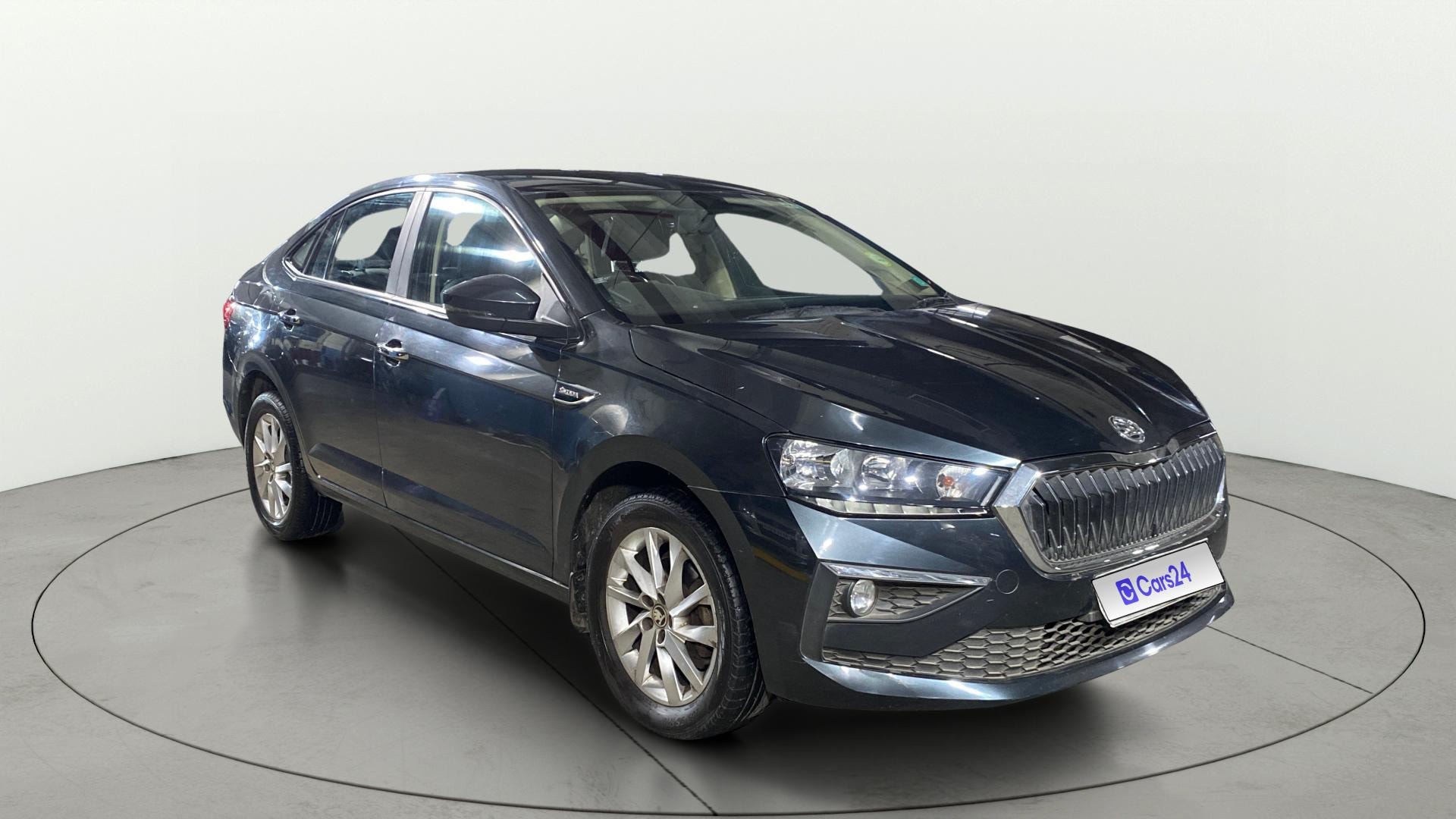 View 2022 Skoda Slavia Ambition 1.0 TSI AT Image 37 Used 2022 Skoda Slavia Ambition 1.0 TSI AT Image 37