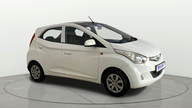 View Hyundai EON Image 35 Used Hyundai EON Image 35