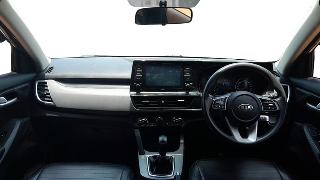 View Kia Seltos Image 15 Used Kia Seltos Image 15