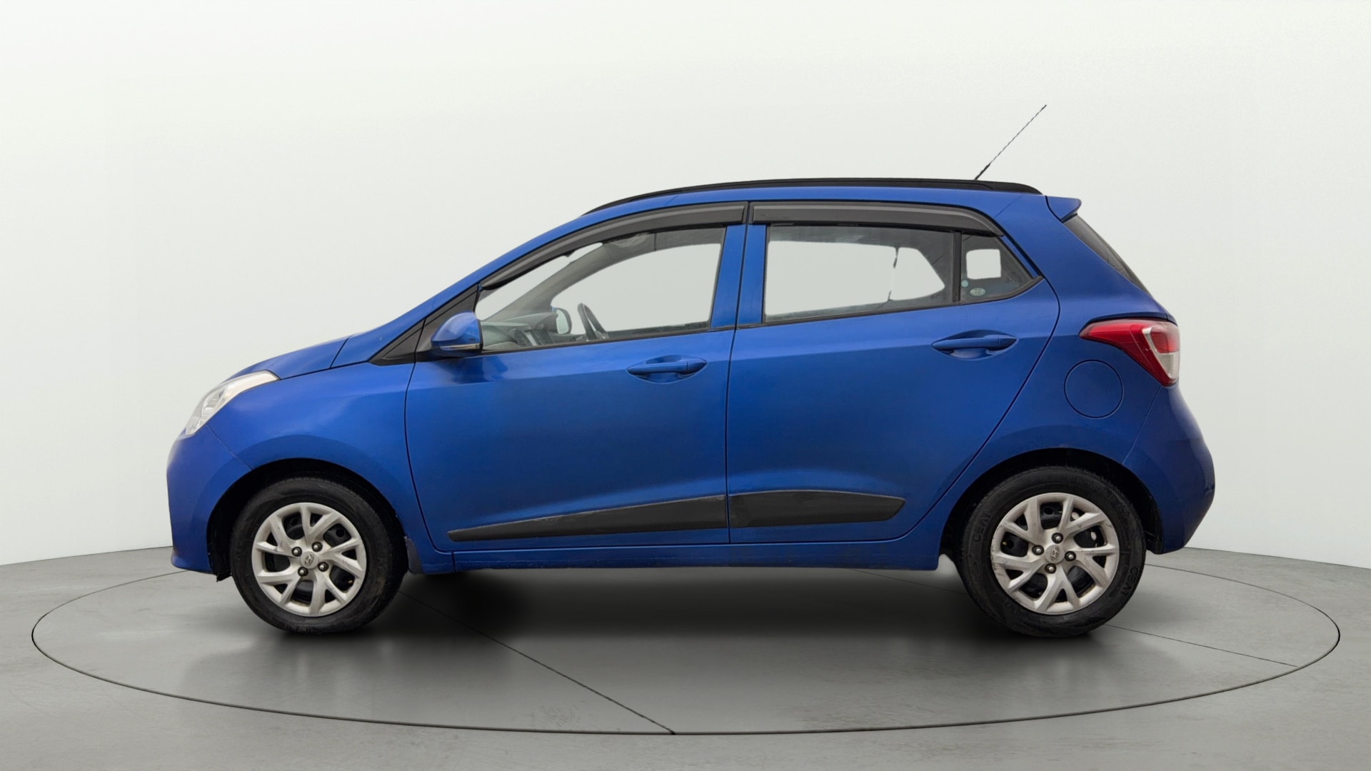 View 2018 Hyundai Grand i10 Sportz 1.2 Kappa Image 5 Used 2018 Hyundai Grand i10 Sportz 1.2 Kappa Image 5