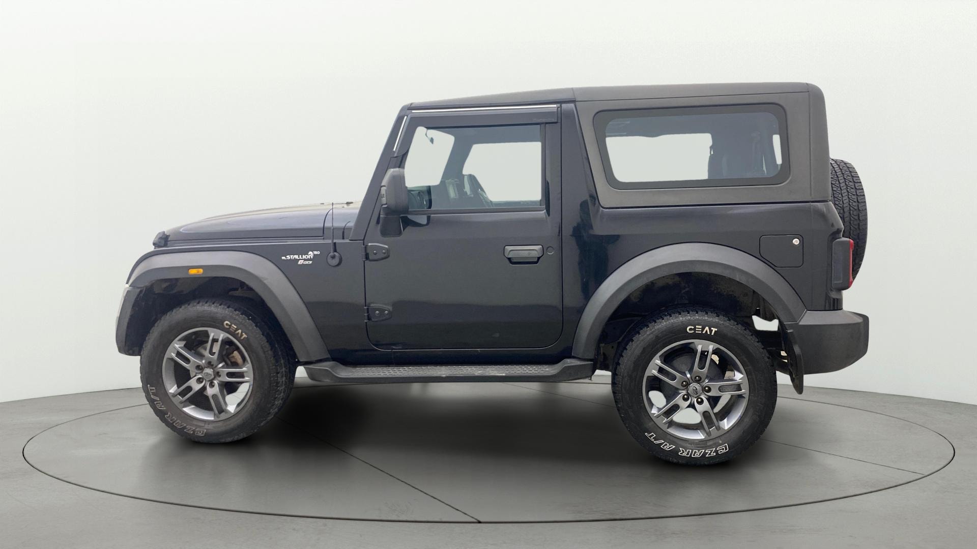 View 2021 Mahindra Thar AX Standard Manual Soft Top 6 Seater Image 6 Used 2021 Mahindra Thar AX Standard Manual Soft Top 6 Seater Image 6
