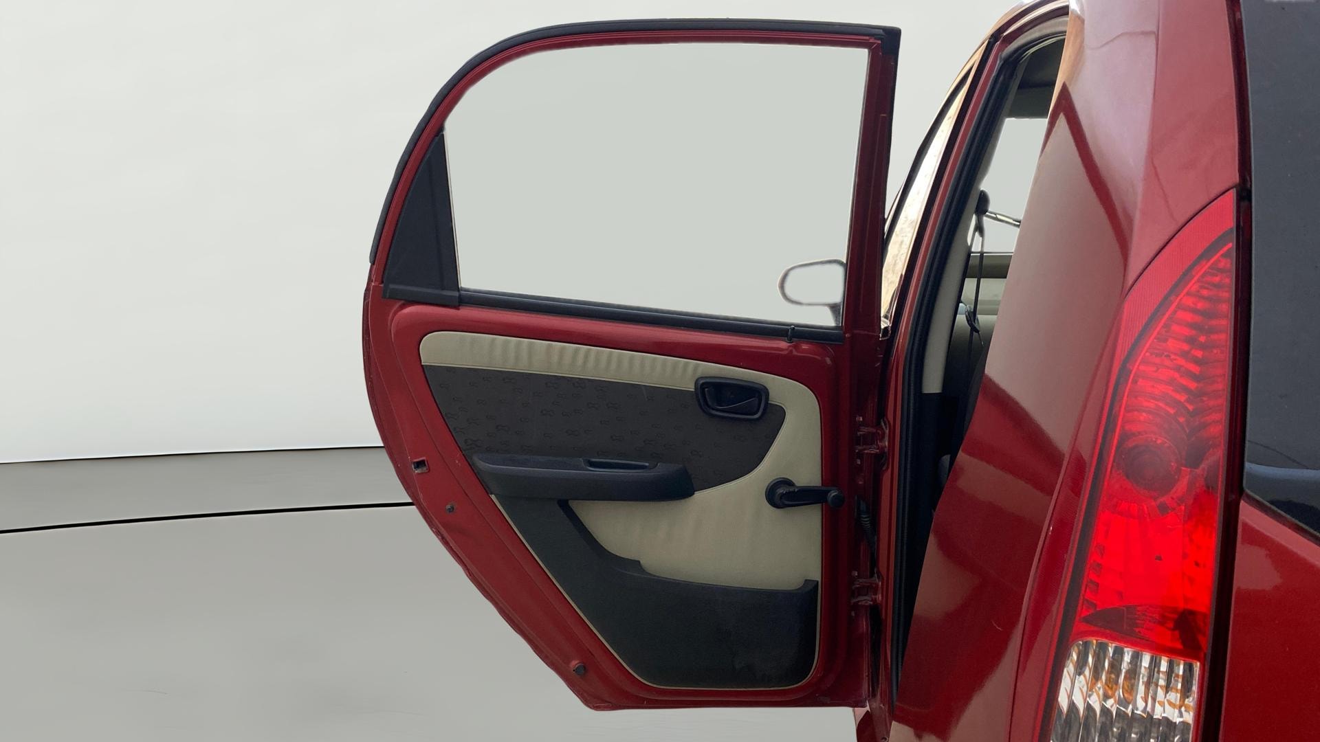 View 2015 Tata Nano Twist XT Image 22 Used 2015 Tata Nano Twist XT Image 22