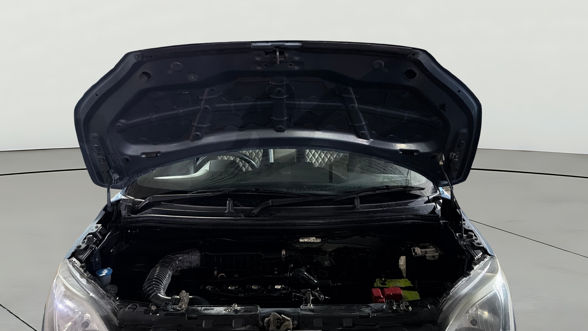 View 2019 Maruti Suzuki 1000 Base Variant Image 31 Used 2019 Maruti Suzuki 1000 Base Variant Image 31