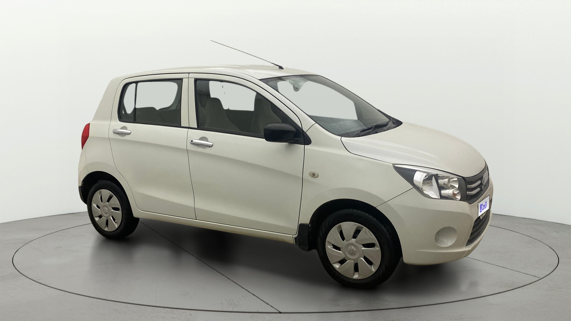 View 2017 Maruti Suzuki 1000 Base Variant Image 35 Used 2017 Maruti Suzuki 1000 Base Variant Image 35