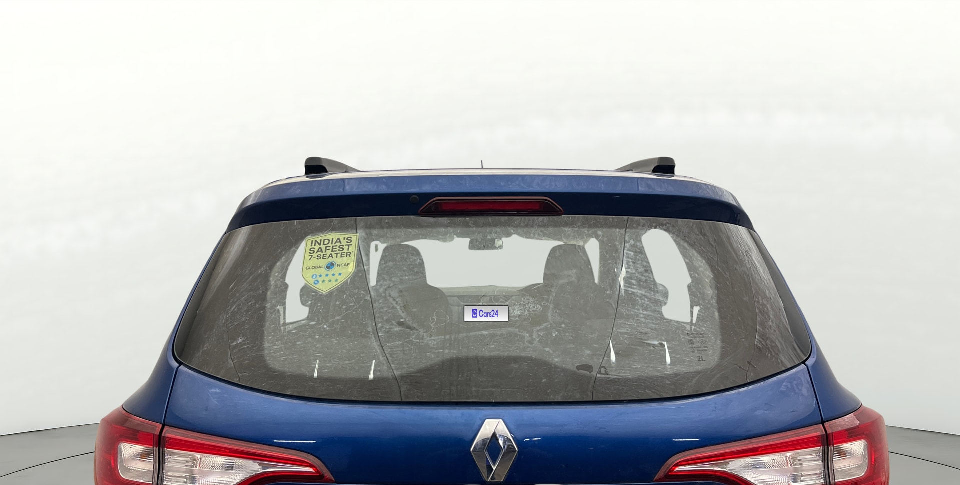 View 2023 Renault Triber RXE Image 3 Used 2023 Renault Triber RXE Image 3