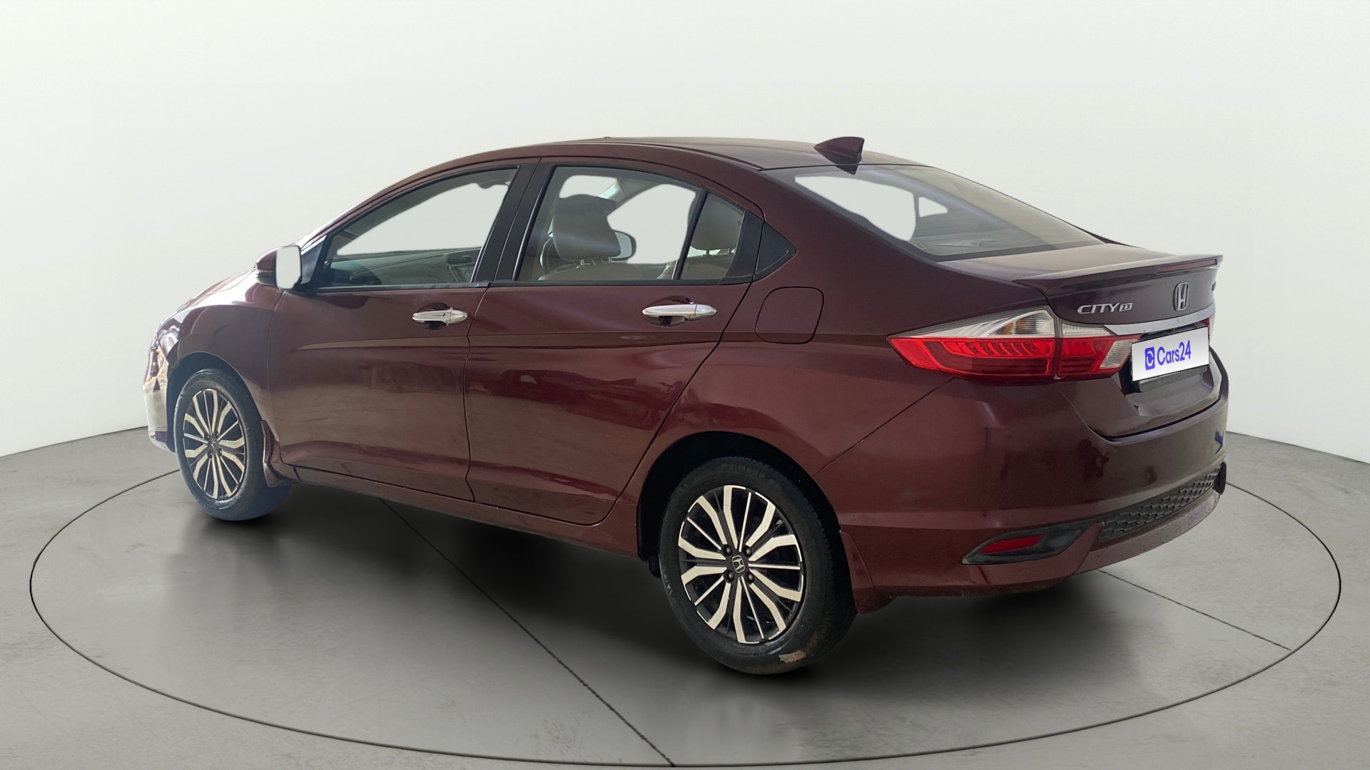 View 2018 Honda City ZX CVT Image 2 Used 2018 Honda City ZX CVT Image 2