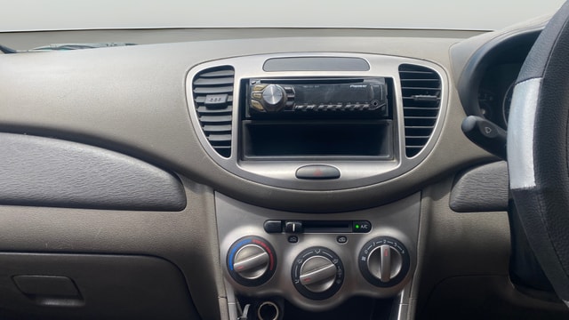 View Hyundai i10 Image 17 Used Hyundai i10 Image 17