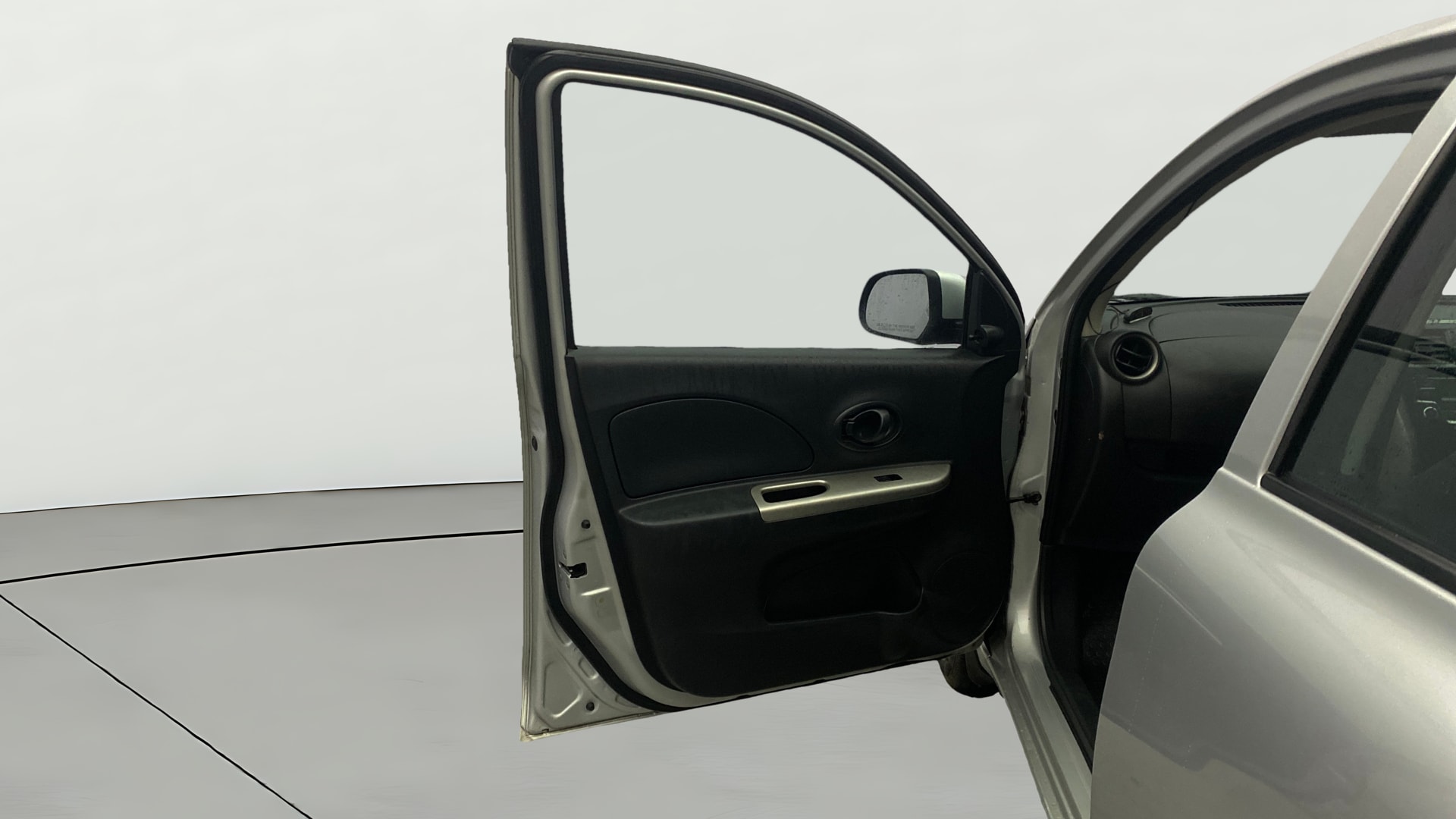 View 2018 Nissan Micra XV (CVT) Image 30 Used 2018 Nissan Micra XV (CVT) Image 30