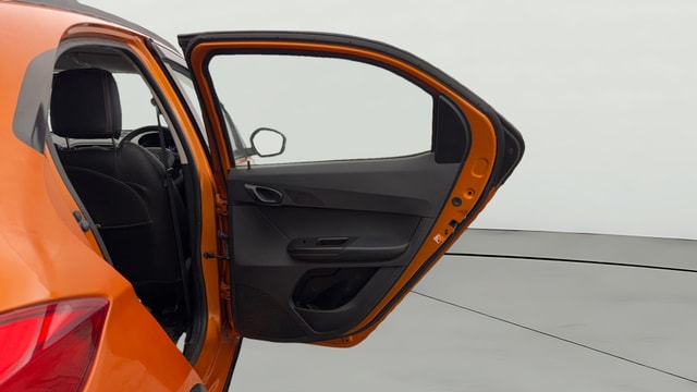 View Tata Tiago NRG Image 7 Used Tata Tiago NRG Image 7