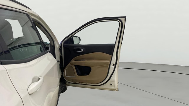 View Jeep Compass Image 46 Used Jeep Compass Image 46