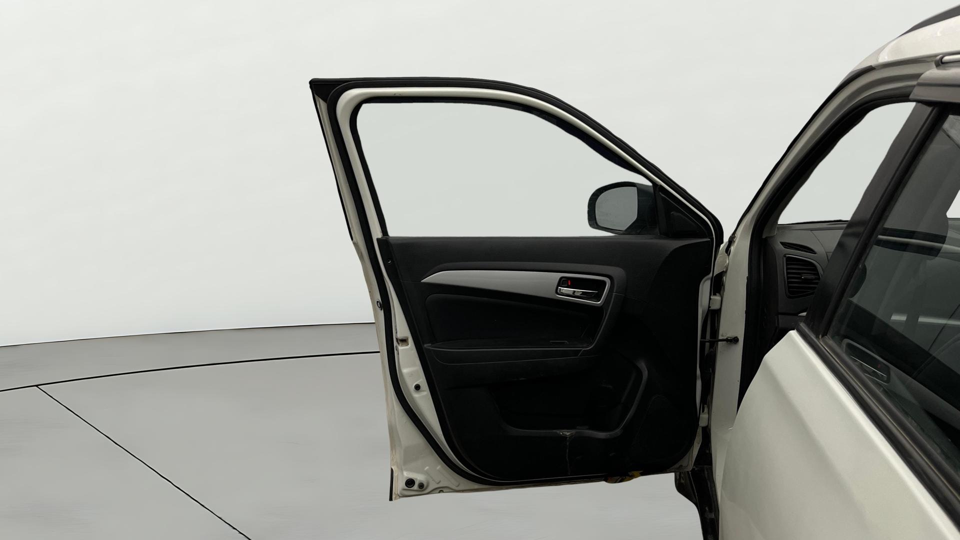 View 2022 Maruti Suzuki 1000 Base Variant Image 32 Used 2022 Maruti Suzuki 1000 Base Variant Image 32