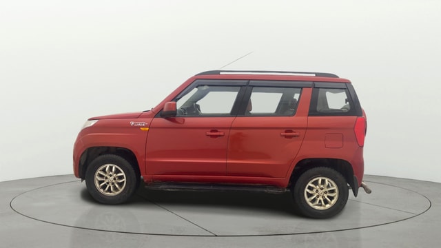 View Mahindra TUV300 Image 26 Used Mahindra TUV300 Image 26