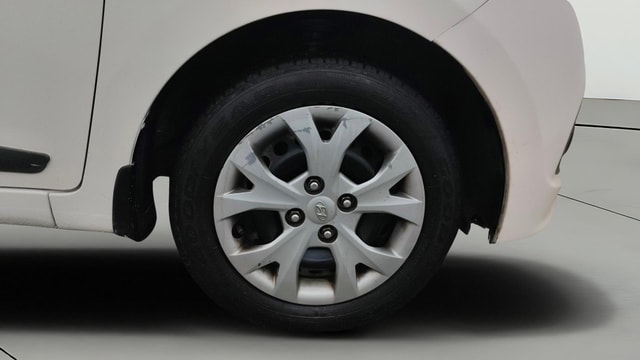View Hyundai Grand i10 Image 39 Used Hyundai Grand i10 Image 39