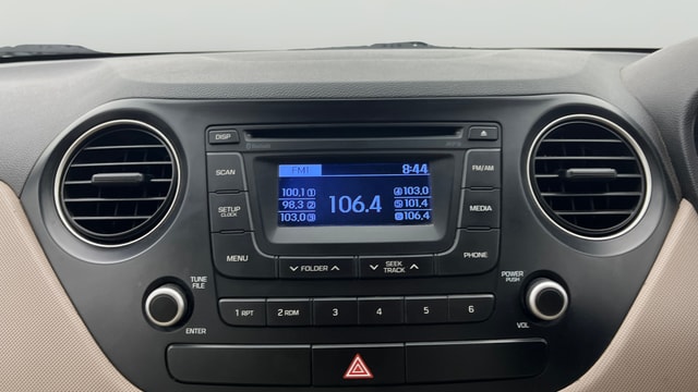 View Hyundai Xcent Image 17 Used Hyundai Xcent Image 17