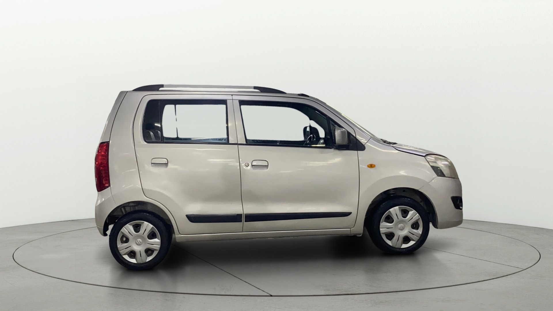 Used 2015 Maruti Suzuki 1000 Used 2015 Maruti Suzuki 1000