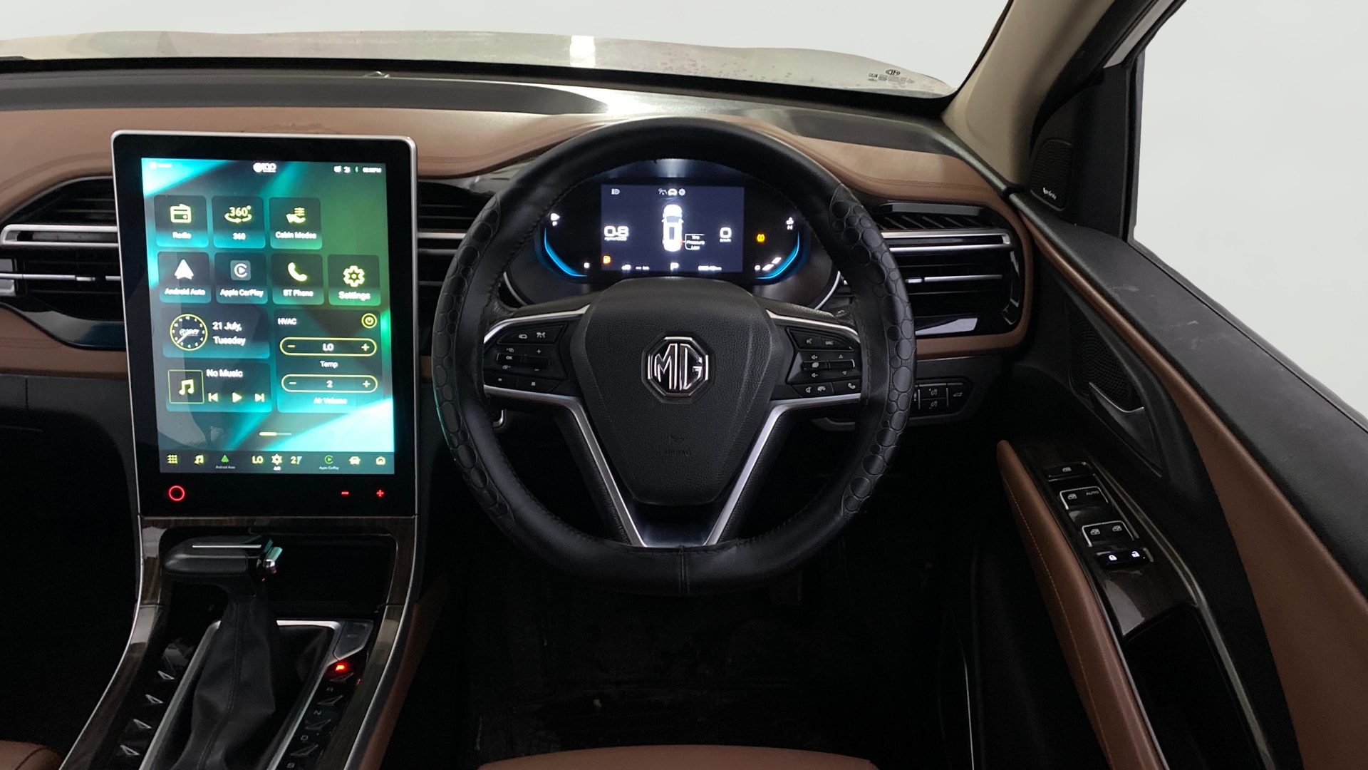 View 2024 MG Hector Plus Savvy Pro 7 Seater CVT Petrol Image 14 Used 2024 MG Hector Plus Savvy Pro 7 Seater CVT Petrol Image 14