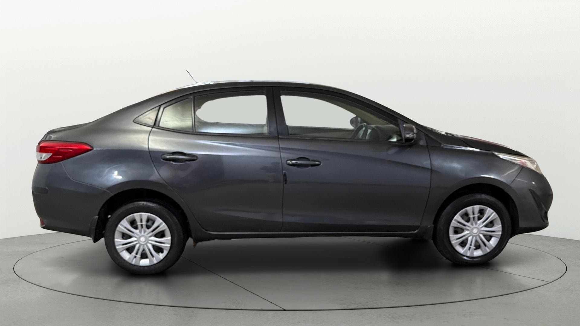 Used 2018 Toyota Yaris Used 2018 Toyota Yaris