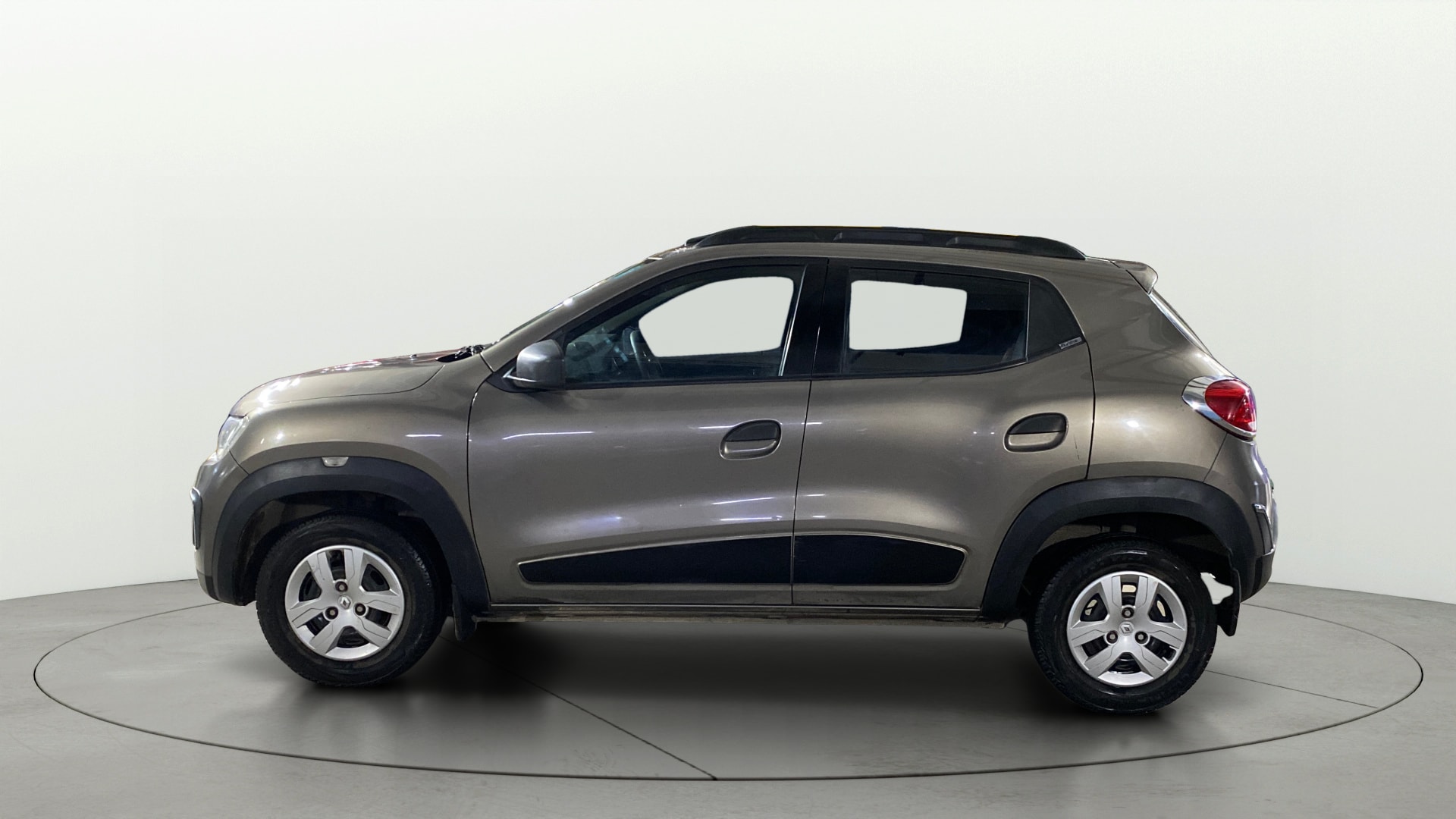 View 2019 Renault Kwid RXL 1.0 BS IV Image 5 Used 2019 Renault Kwid RXL 1.0 BS IV Image 5