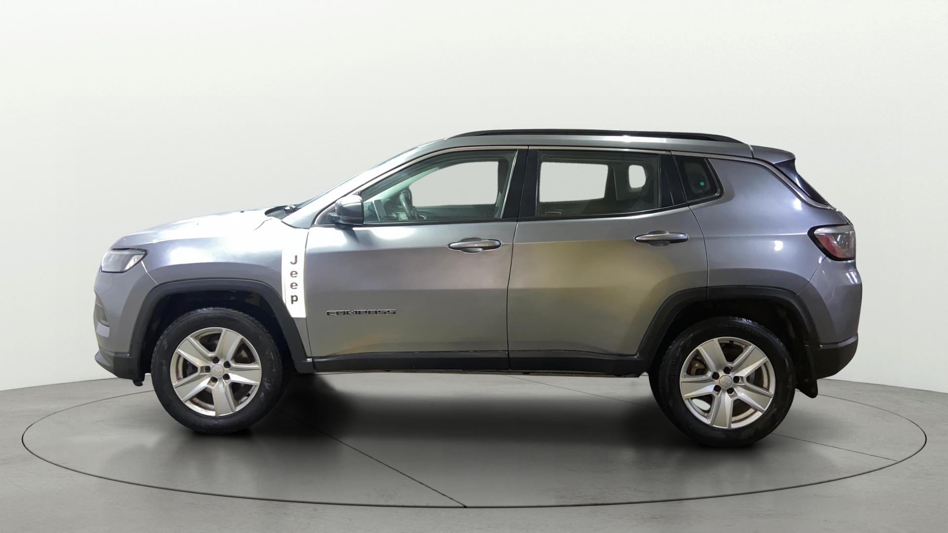 View 2021 Jeep Compass Sport 1.4 Multi AIR Petrol BS IV Image 5 Used 2021 Jeep Compass Sport 1.4 Multi AIR Petrol BS IV Image 5