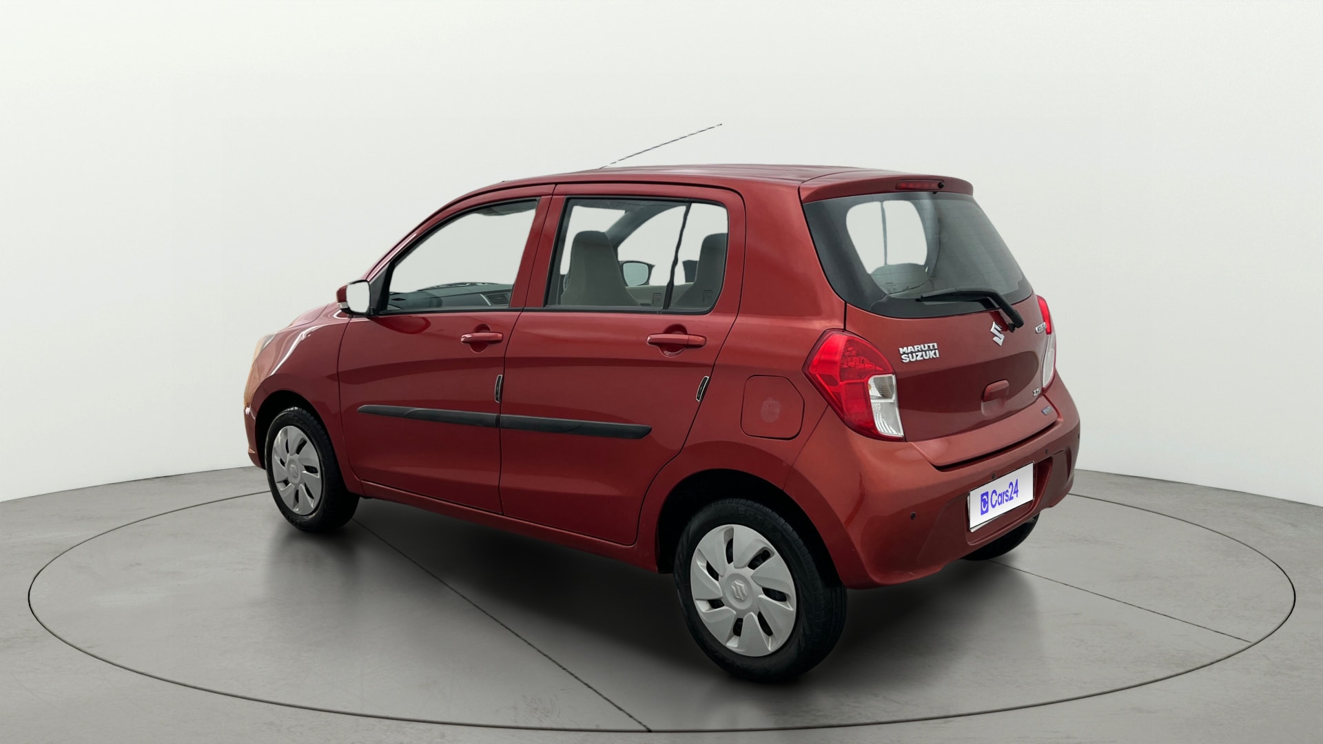 View 2018 Maruti Suzuki 1000 Base Variant Image 2 Used 2018 Maruti Suzuki 1000 Base Variant Image 2