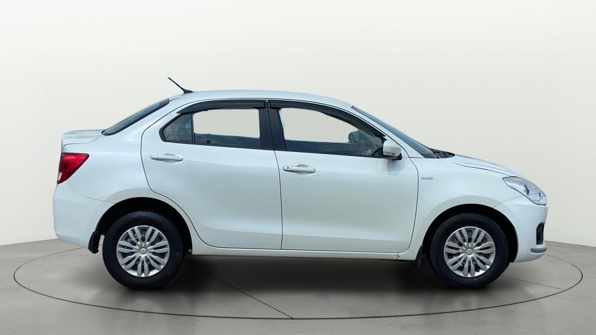 View 2019 Maruti Suzuki 1000 Base Variant Image 8 Used 2019 Maruti Suzuki 1000 Base Variant Image 8