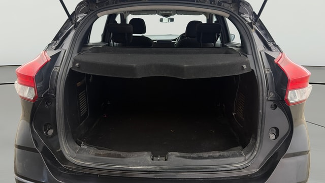 View Nissan Kicks Image 37 Used Nissan Kicks Image 37