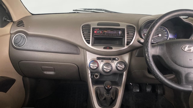 View Hyundai i10 Image 17 Used Hyundai i10 Image 17