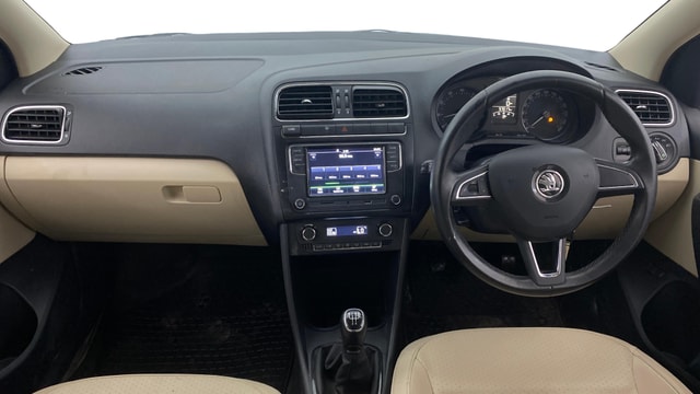 View Skoda Rapid Image 15 Used Skoda Rapid Image 15