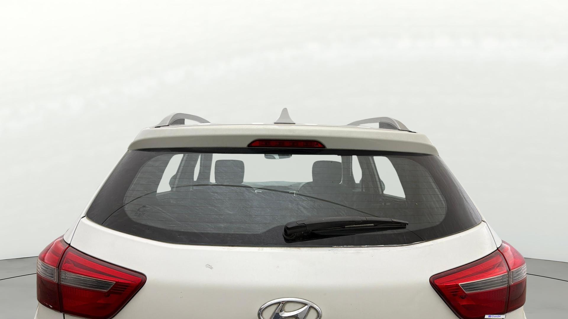 View 2015 Hyundai Creta 1.6 SX Plus Petrol Image 4 Used 2015 Hyundai Creta 1.6 SX Plus Petrol Image 4