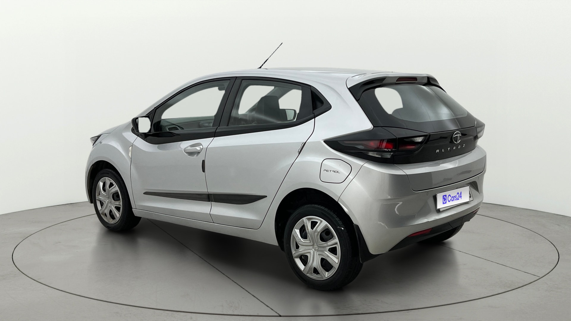 View 2020 Tata Altroz XT Petrol Image 2 Used 2020 Tata Altroz XT Petrol Image 2