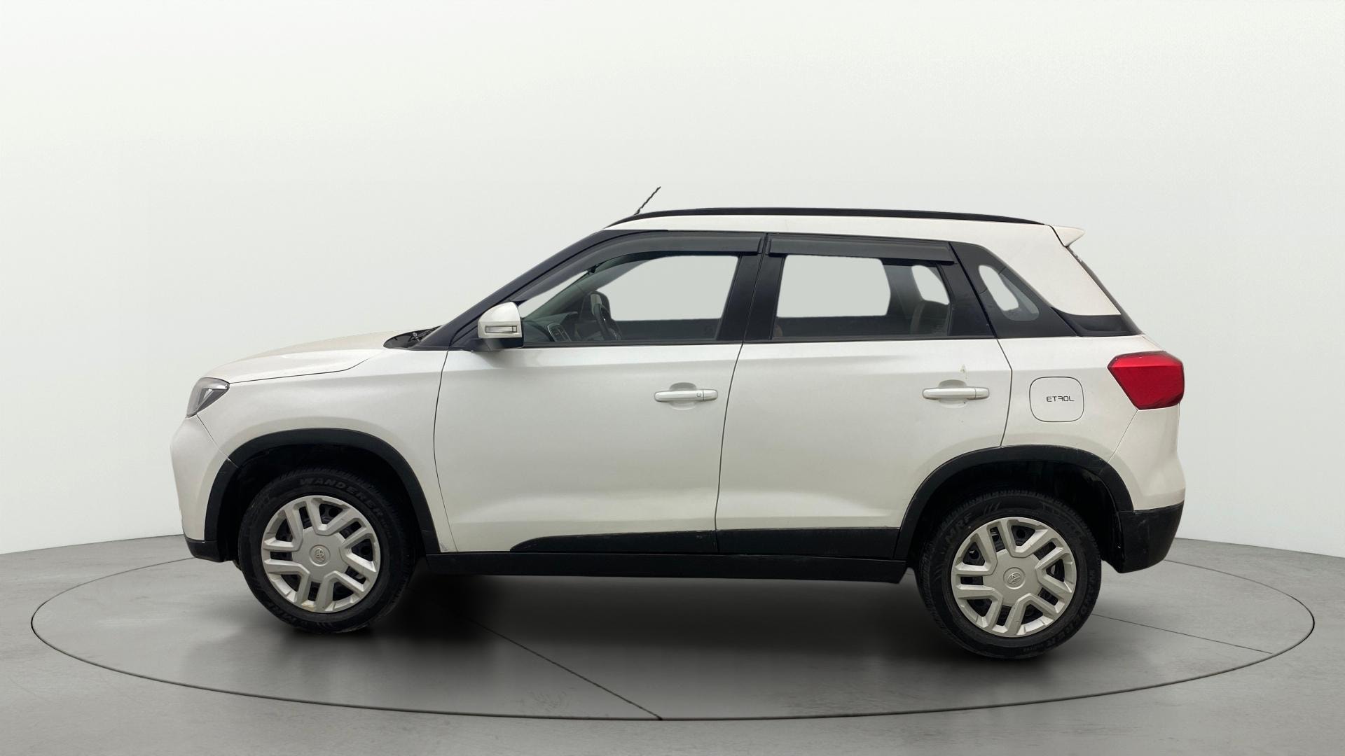 View 2021 Toyota Urban Cruiser Mid AT Image 5 Used 2021 Toyota Urban Cruiser Mid AT Image 5