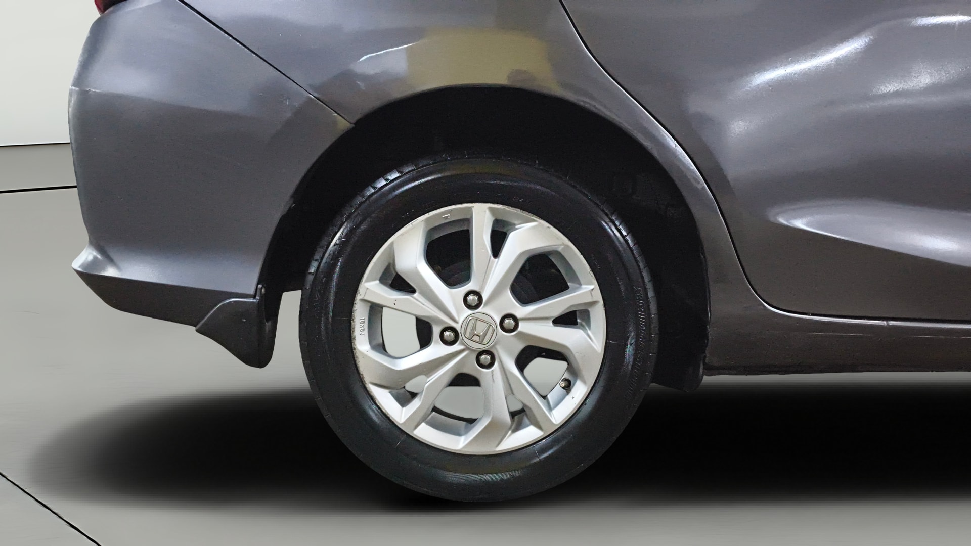 View 2020 Honda Amaze E MT Petrol BS IV Image 33 Used 2020 Honda Amaze E MT Petrol BS IV Image 33