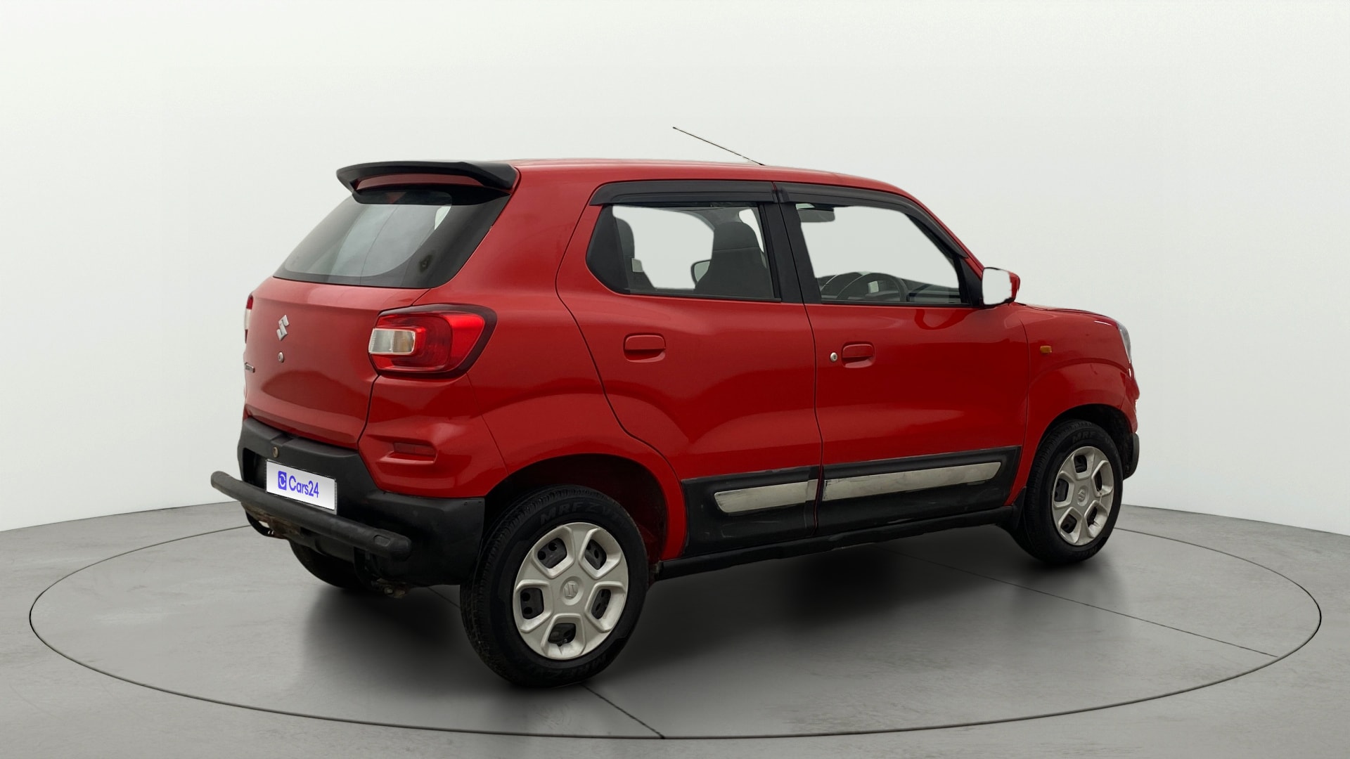 View 2022 Maruti Suzuki 1000 Base Variant Image 42 Used 2022 Maruti Suzuki 1000 Base Variant Image 42