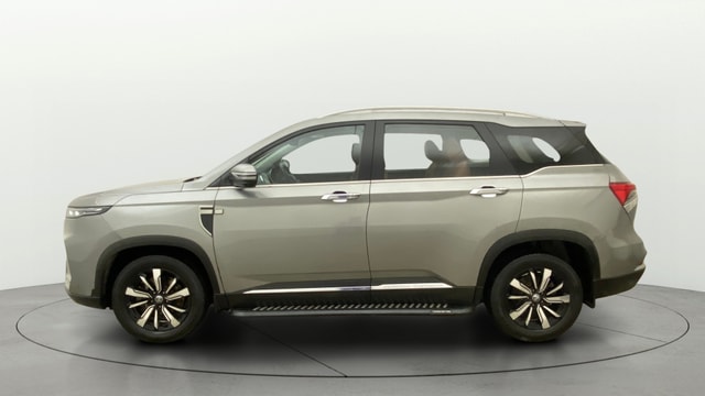 View MG Hector Plus Image 28 Used MG Hector Plus Image 28