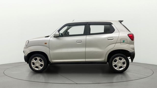 View Maruti Suzuki 1000 Image 26 Used Maruti Suzuki 1000 Image 26