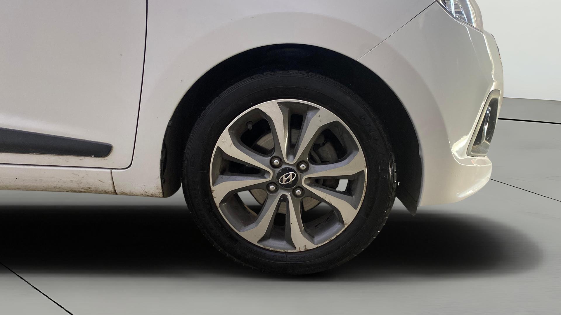 Used 2015 Hyundai Xcent Used 2015 Hyundai Xcent