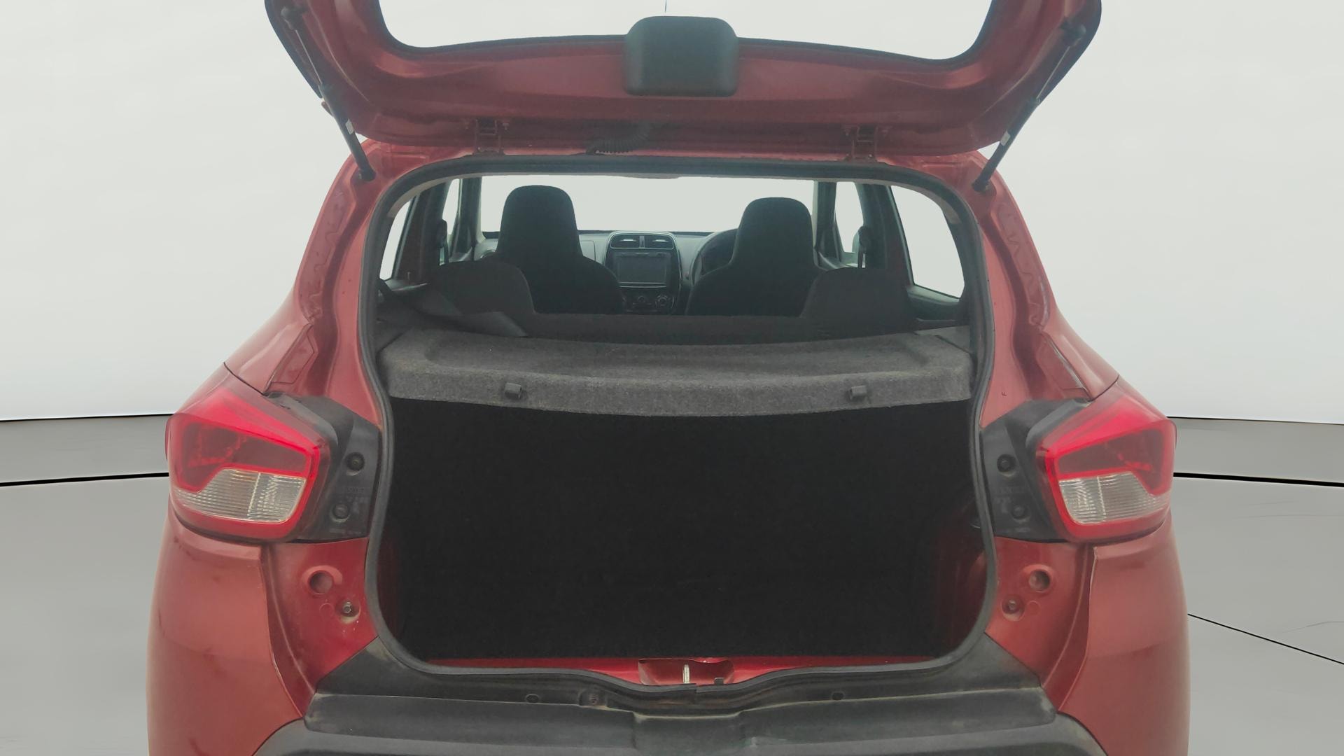 View 2018 Renault Kwid RXL 1.0 AMT BS IV Image 36 Used 2018 Renault Kwid RXL 1.0 AMT BS IV Image 36