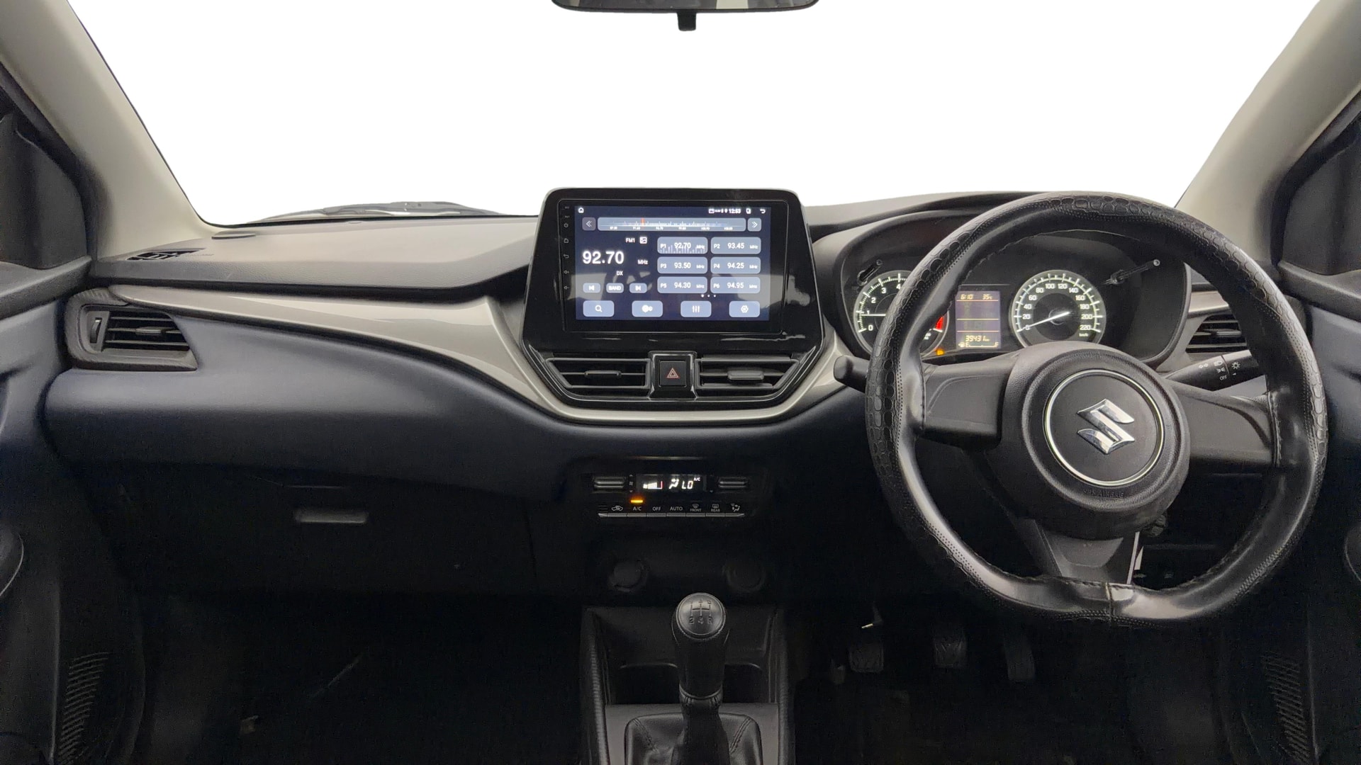 View 2023 Maruti Suzuki 1000 Base Variant Image 15 Used 2023 Maruti Suzuki 1000 Base Variant Image 15